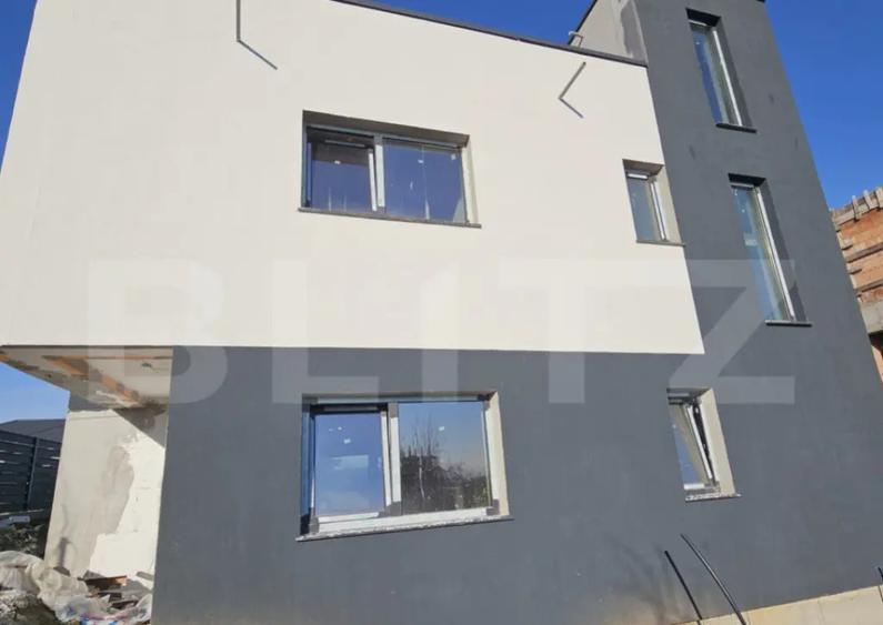 Vila premium cu 4 camere in Rediu, complex rezidential selec - 3