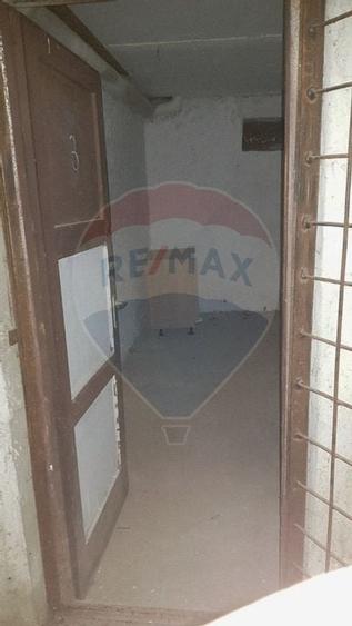 Boxa de vanzare 7,52mp - 2