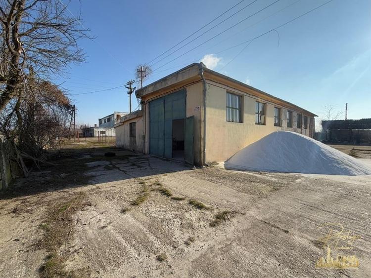 Hale industriale cu teren 6600 mp de vanzare in Com. Cefa - 17