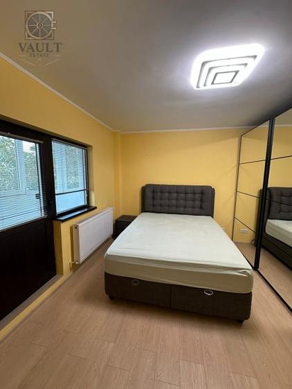 APARTAMENT 3 CAMERE-13 SEPTEMBRIE-CENTRALA-2 BAI-BLOC REABILITAT-HOL H - 11