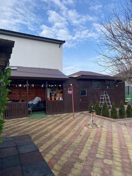 Casa cu teren generos si potential investitional Navodari - 2