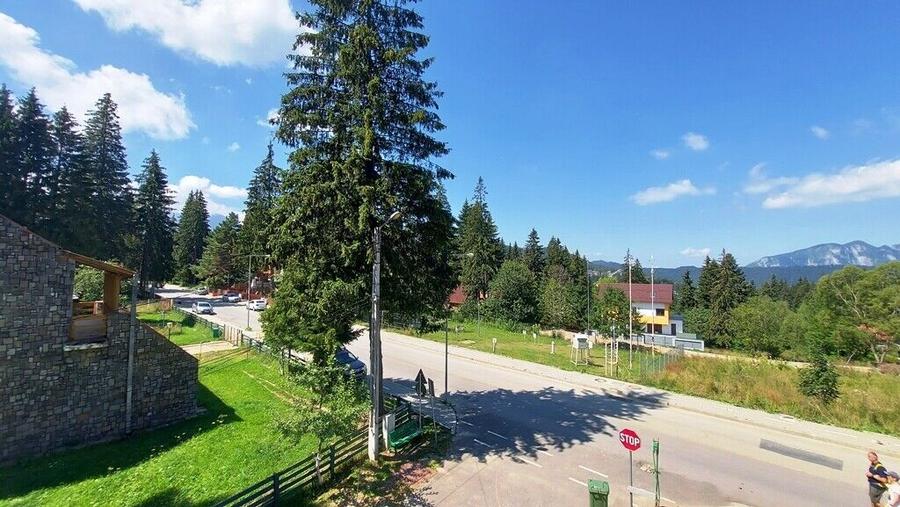 Vanzare pensiune in statiunea Predeal-Cioplea 15 camere - 13