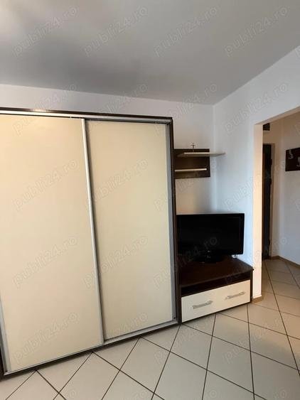 Inchiriere garsoniera langa Policlinica Titan , sect 3 - 1