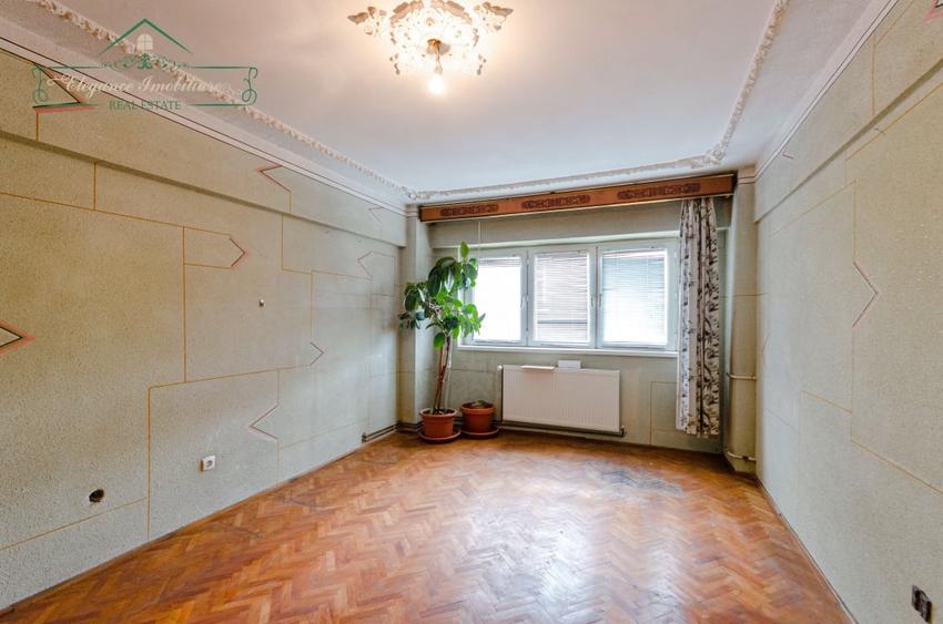 Apartament 4 camere cu centrala proprie, zona Aurel Vlaicu, Arad - 2