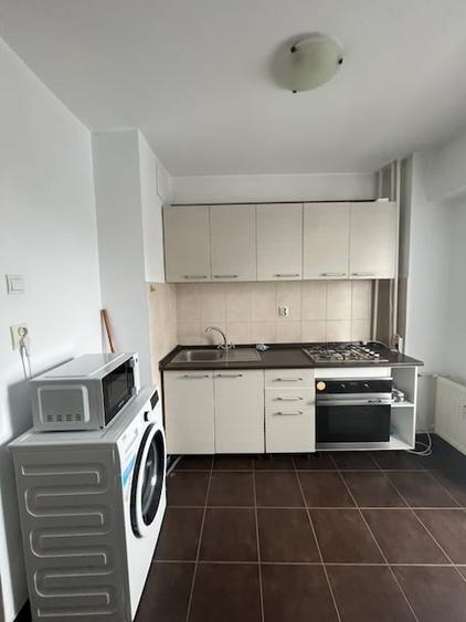 Garsoniera mare Militari-Virtutii, intre 2 linii de metrou - 11