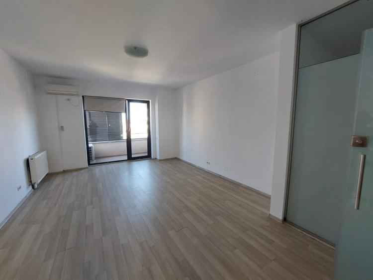 Bd. MAMAIA, spatiu BIROURI, 103 mp. - 5