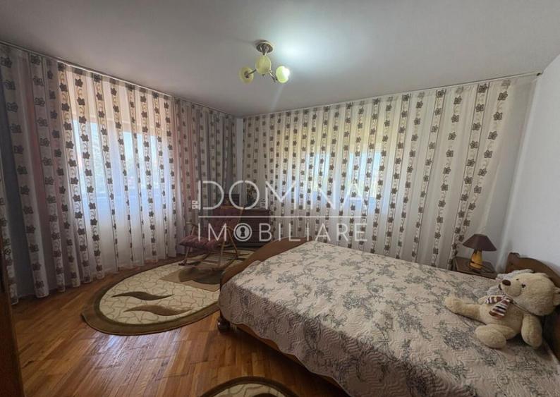 *Conac impresionant* - pretabil re?edin?a sau business - 2