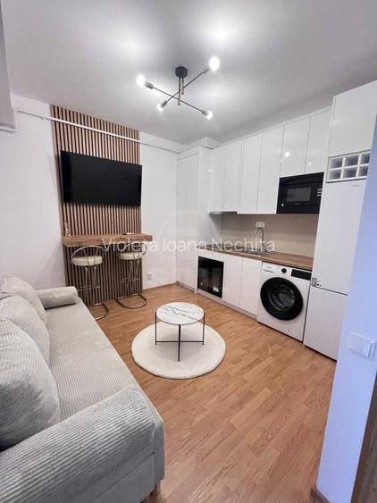 Apartament modern 2 camere decomandate  in zona Zorilor