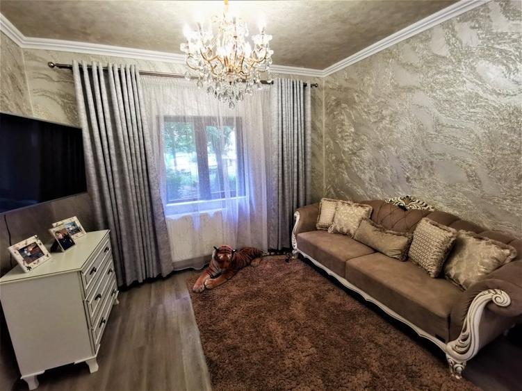 Casa 4 camere, ultracentral Bacau. - 4