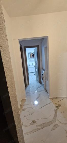 Vand apartament 2 camere renovat, mobilat si utilat 63000 - 3