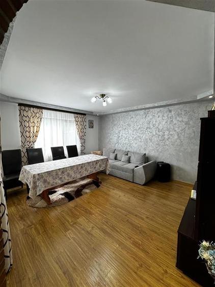 CASA DE VANZARE ZONA MONTANA - 15