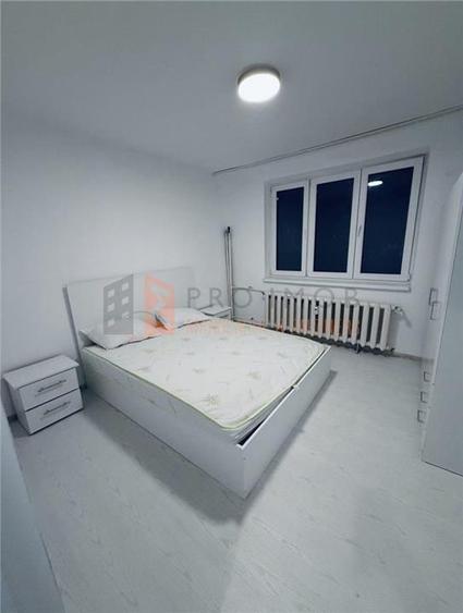 Apartament 2 camere cf 1 decomandat zona Crang - 2
