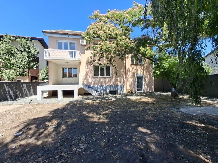 Dumbravita la intrare,  pentru locuit sau afacere