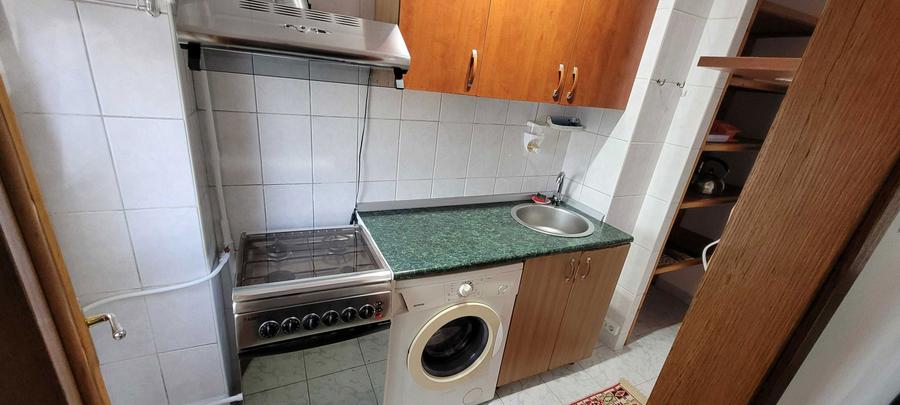 Garsoniera de inchiriat Str .Petre Ispirescu - 2