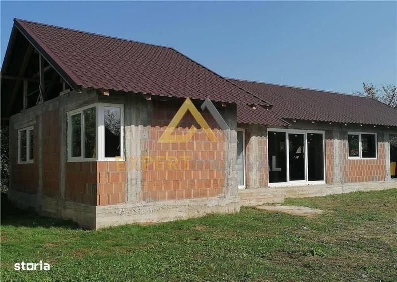 Casă cu 4 camere în Bușag