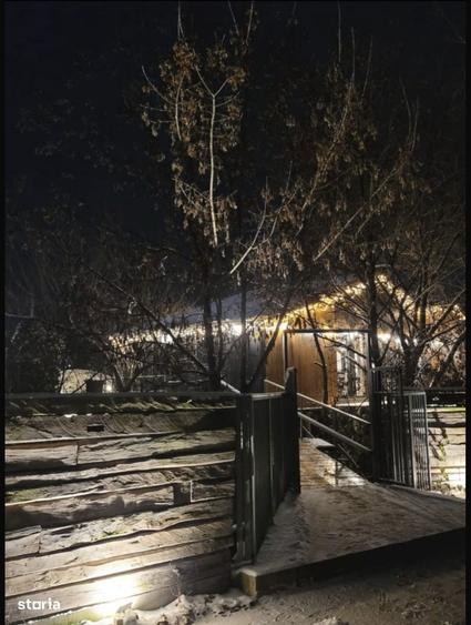 Vand restaurant ?i piscina publica - 3