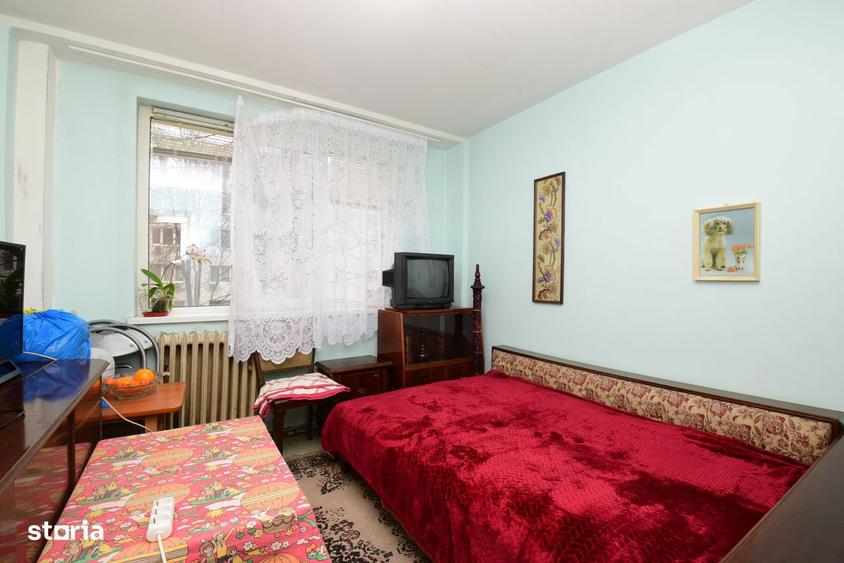 4 camere decomandat, centrala, boxa, etaj 1, 2 bai, Aleea Giurgeni - 11