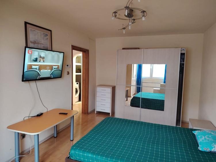 Inchiriez apartament 2 camere Port. - 3