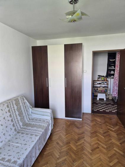 vanzare apartament - 2