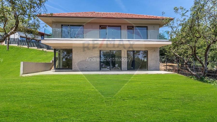 Casa individuala, 5 camere, 60mp terase, gradina, 750mp, comision 0