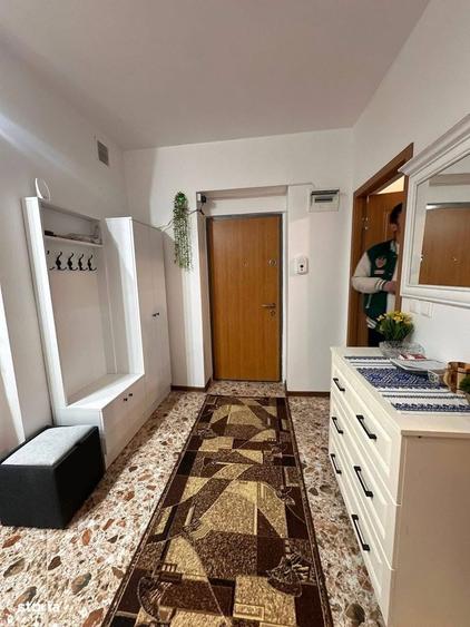 De vanzare apartament cu 3 camere, mobilat si utilat, parter inalt - 5