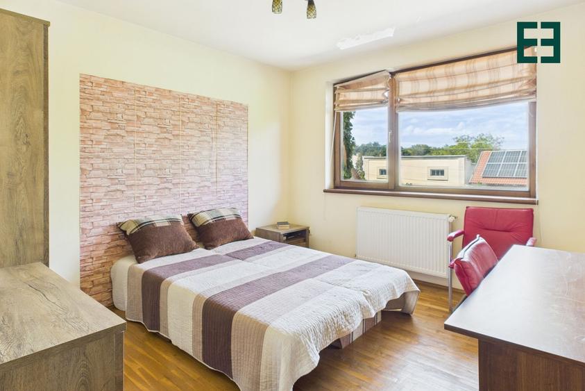 Vilă cu 6 camere - Zona Subcetate - Arad - 32