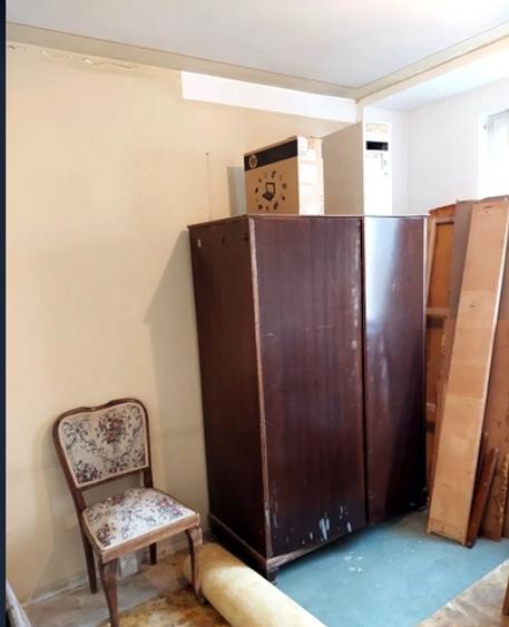 Ozana,Metrou 1 DECEMBRIE 1918,bl. reabilitat,balcon,necesita renovare - 3