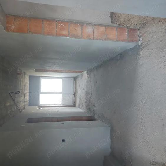 Vand casa ,in Unirea - 3