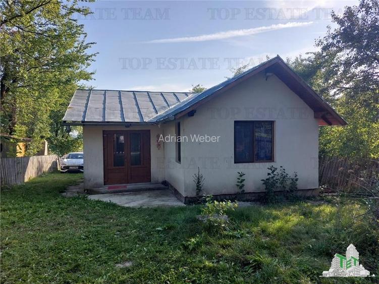 Casa individuala superba 3 camere, pivnita 24mp si teren generos 550mp in Comarn