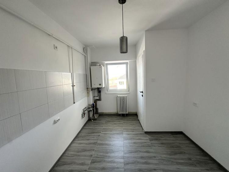 Apartament de vanzare - 2 Camere - Zona Lenin, Sfantu Gheorghe - 6