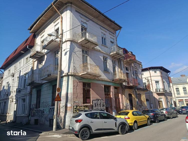 Propun spre vinzare vila in zona zero universitate - 2