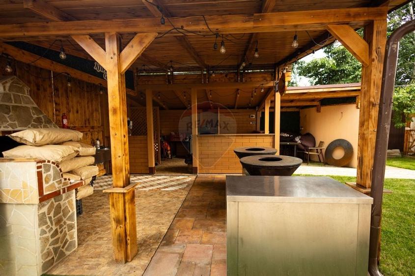 Casa spatioasa de vanzare - 38