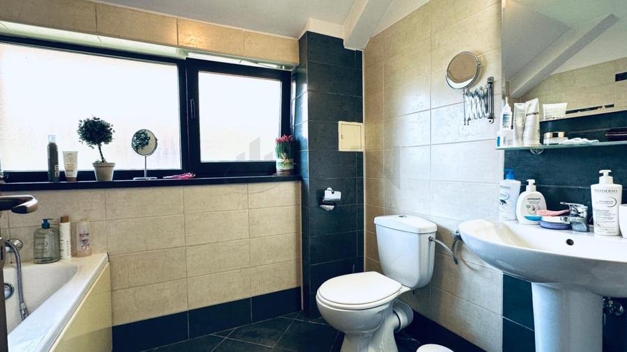 REV2005055 Vila de inchiriat in complex rezidential Corbeanca - 13