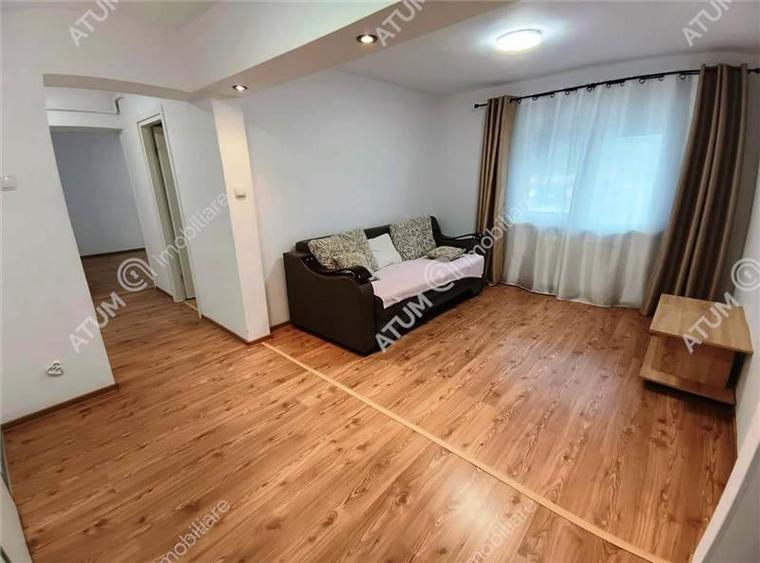 Apartament renovat cu 3 camere 2 bai si pivnita in Sibiu - 1