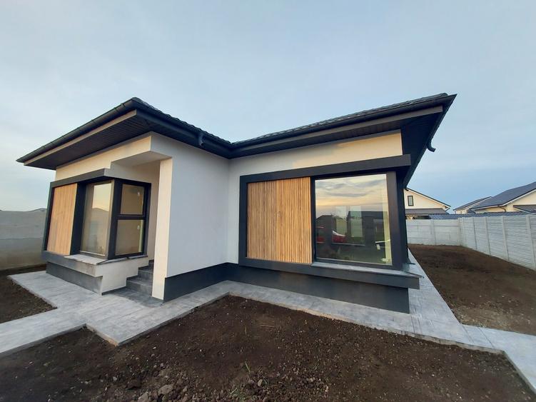 Casa individuala 3 camere-GATA DE MUTARE/Com.Berceni - 3