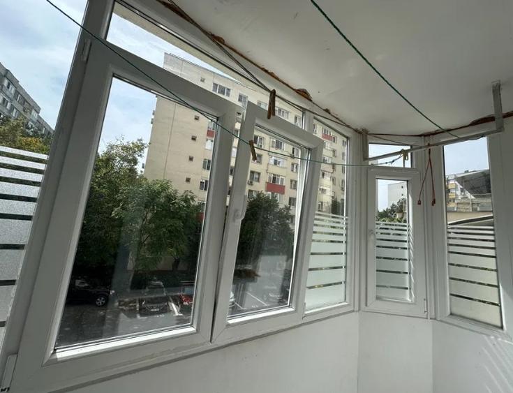 MetrouP-ta Sudului ,Berceni,bl.1980, 1/10, mobilat,utilat,balcon,bucatarie mare. - 7