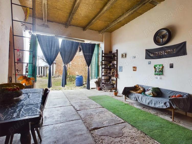 Casa de vanzare intr-o zona superba ?i lini?tita - 5