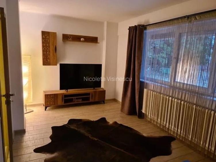 APARTAMENT 2 CAMERE DECOMANDAT GARA
