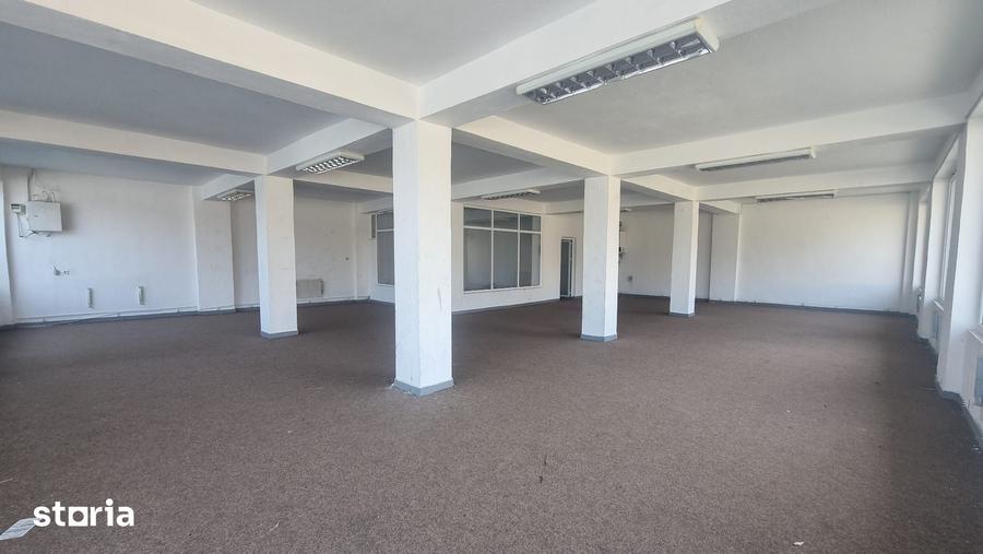 Spațiu comercial, de 185 mp, în Craiovei