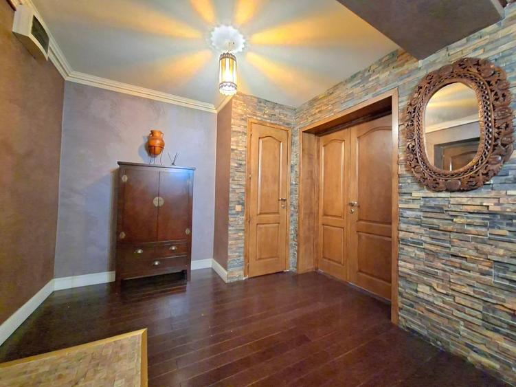 Sector 3, B-dul Decebal, Delea Noua - 3