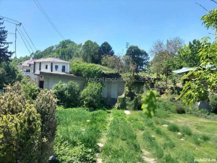 Teren 890 mp+casa 230 mp,in Copou,zona Parcul Expozi?iei Teren 890 mp+casa 230 mp,in Copou,zona Parcul Expozi?iei
