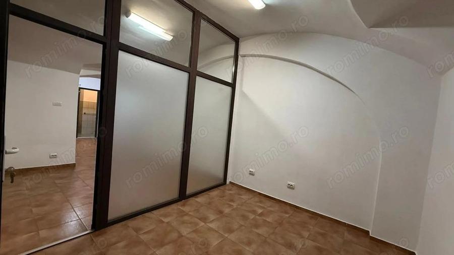 Ultracentral Str. Lucian Blaga | Acces individual | Parcare in curte - 7