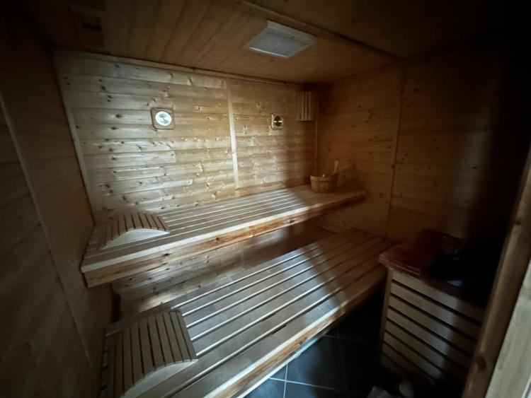 De vanzare! Vila (D+P+1E+2R) cu terasa panoramica in Mogosoaia - 20