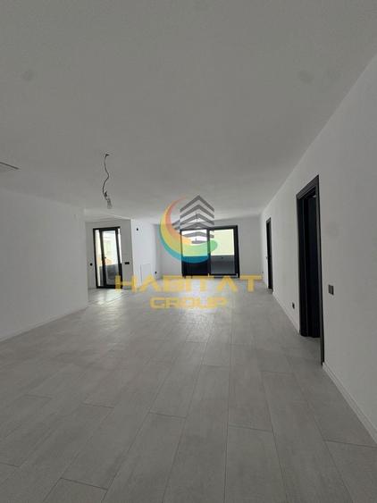 Casă individuală cu 5 camere cu Canalizare în Tineretului
