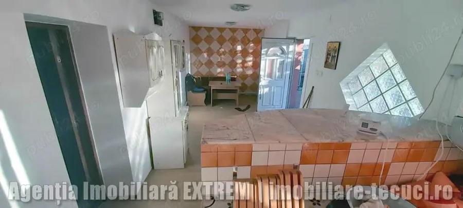Casa de caramida cu 6 camere in Tecuci, 300mp teren in zona podului Balcescu - 9