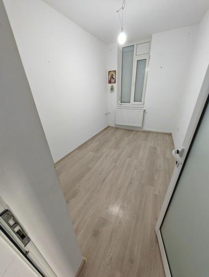 Inchiriere spatiu comercial - 6