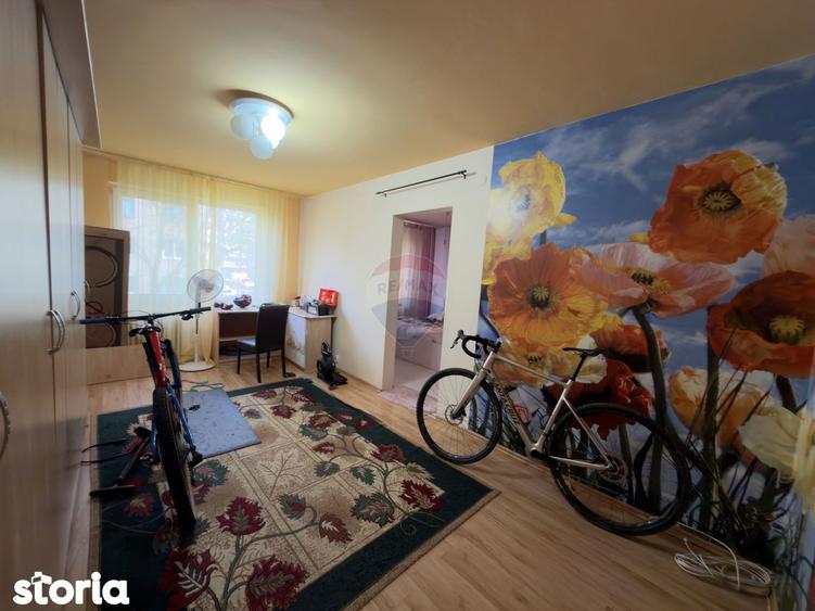 Apartament cu 4 camere de inchiriat in zona Rogerius - 5
