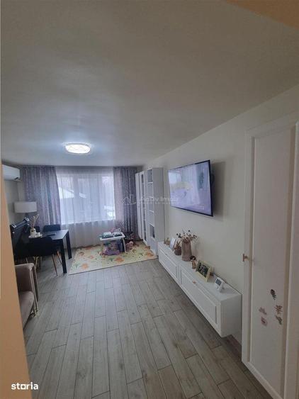 Apartament 3 cam et 2 decomandat renovat zona Colfescu - 6