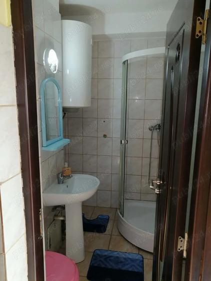 Garsoniera de inchiriat langa ?trand 30 m , - 3