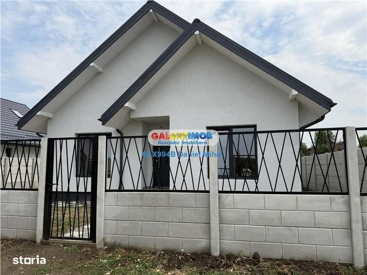 Casă cu 4 camere cu Teren 500 Mp în Domnești